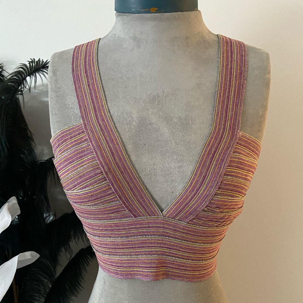 Guess crop top